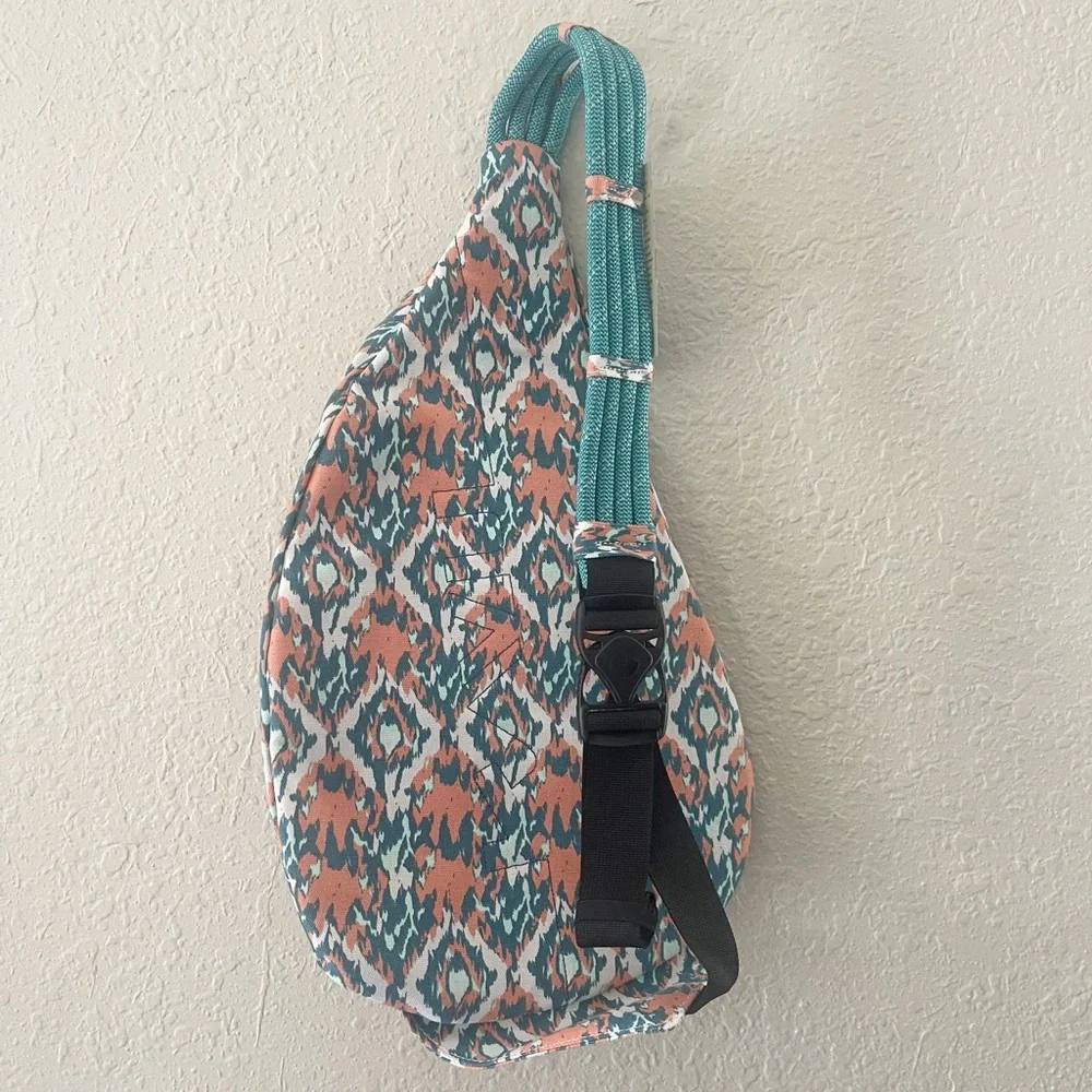 KAVU Rope Sling Bag Back Pack Beach Paint Casual Outdoors NWT